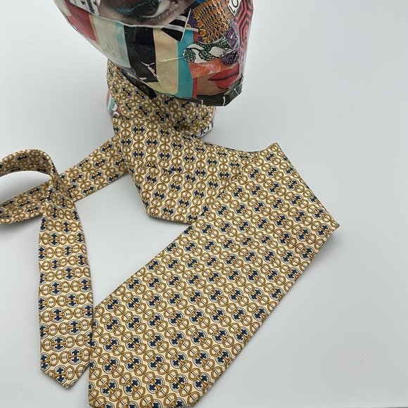 Gucci by Paolo Gucci Vintage Silk Tie Gold Blue Ivory - Picture 1 of 6